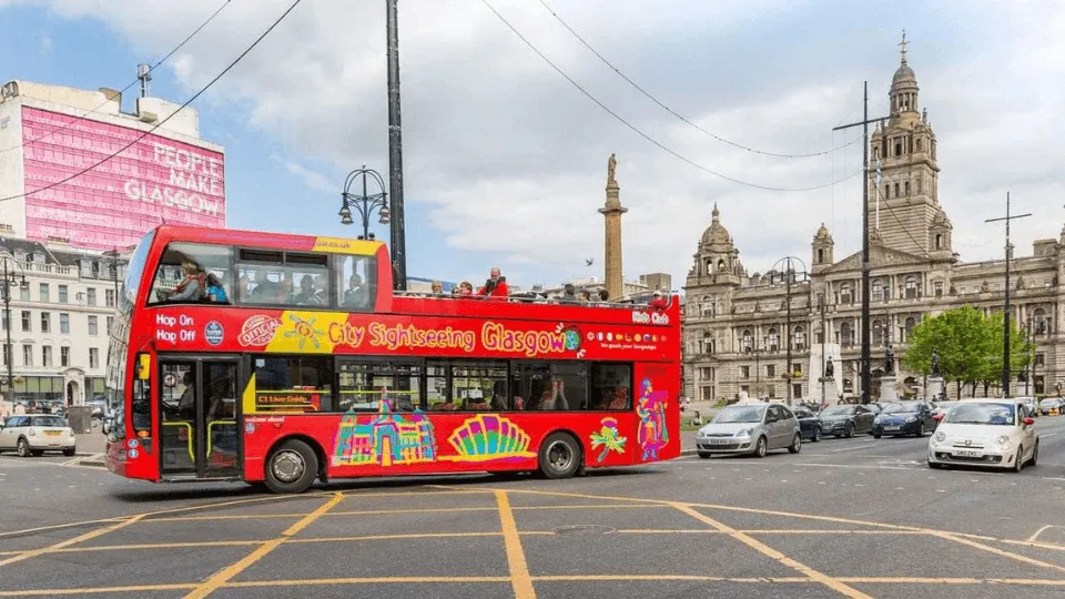 Hop-On Hop-Off Glasgow - Image 1